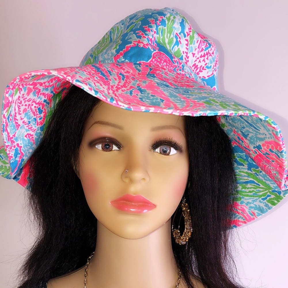 Lilly Pulitzer hat